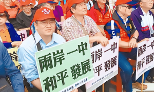 台专家：若台海发生战事，并且美国介入，大陆两个邻国将首先遭殃