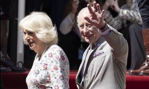 英国国王查尔斯三世访问加拿大，对美国释放主权信号？